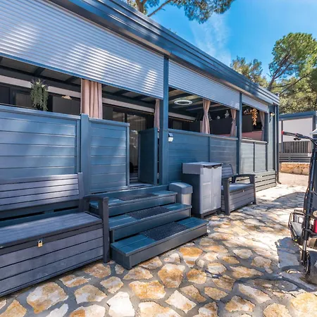 Mobile Simba Hotel
